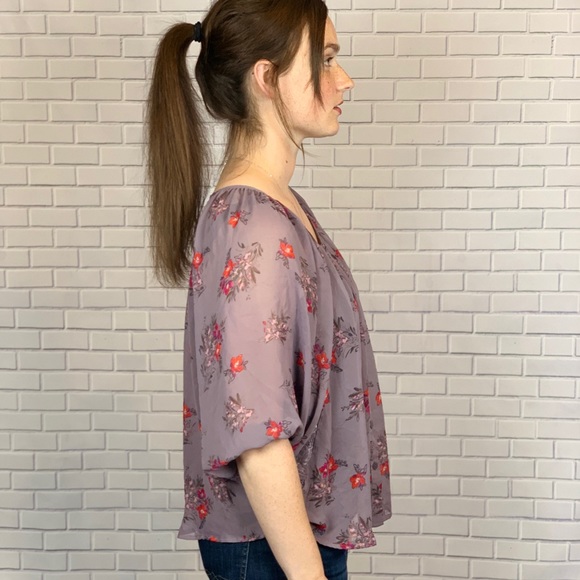 🌸 2 for $12! Batwing Blouse - Picture 3 of 8